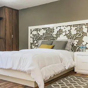 Maca Suites Apartahotel